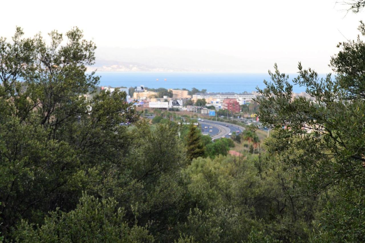 Suite Estudio Montana Torremolinos Eksteriør billede