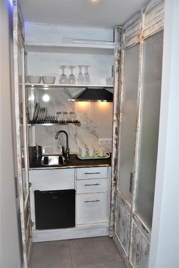 Suite Estudio Montana Torremolinos Eksteriør billede